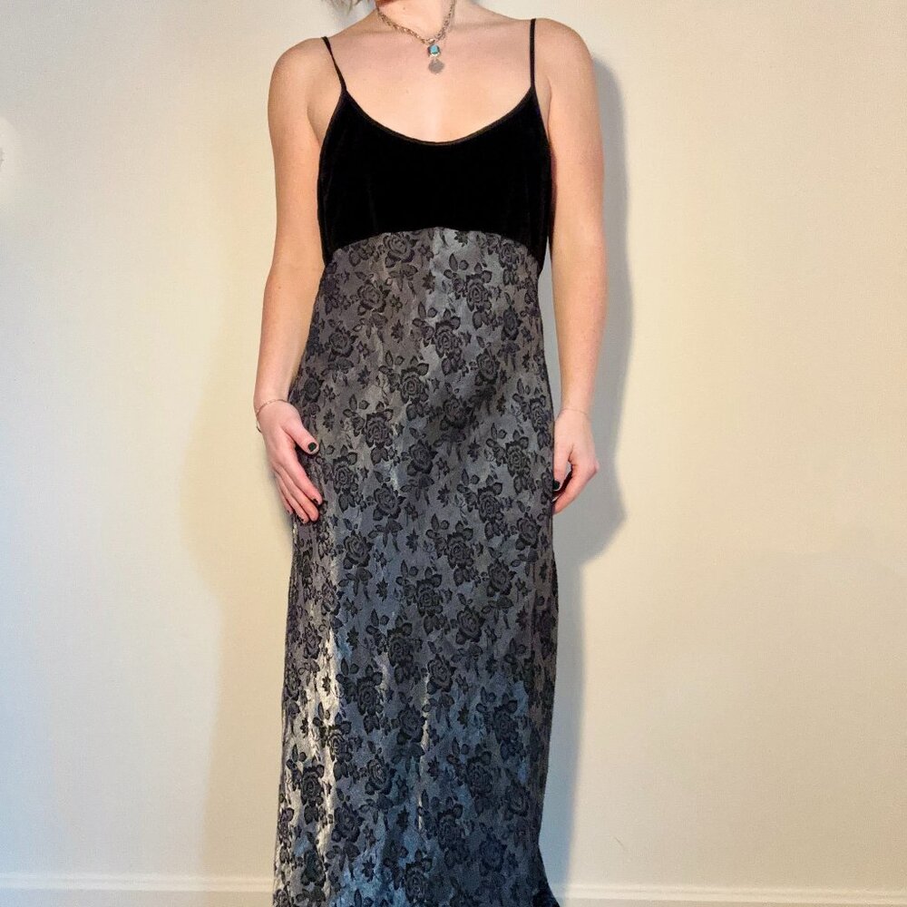 Vintage Jones New York Velvet Black and Silver Maxi Dress